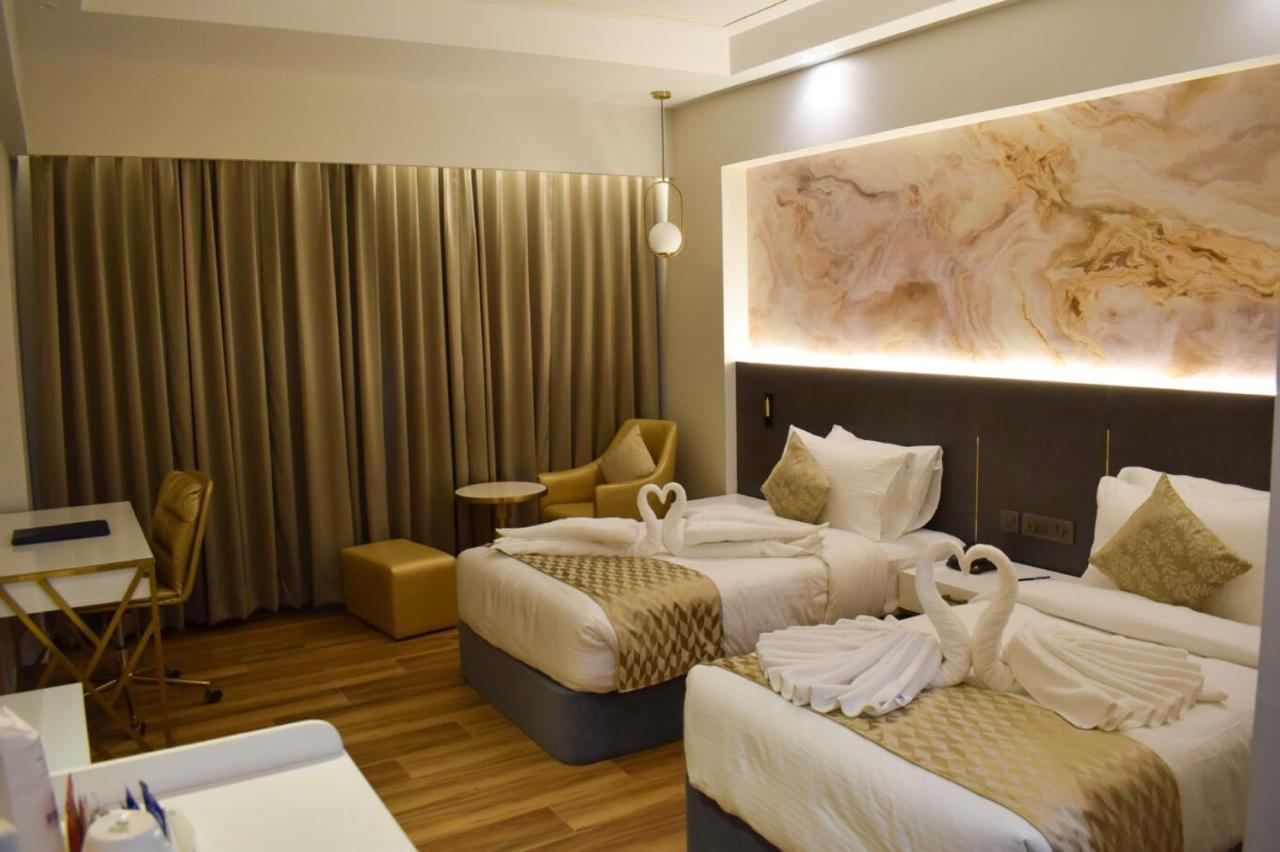 Tulip Inn Shravasti Bahraich Esterno foto