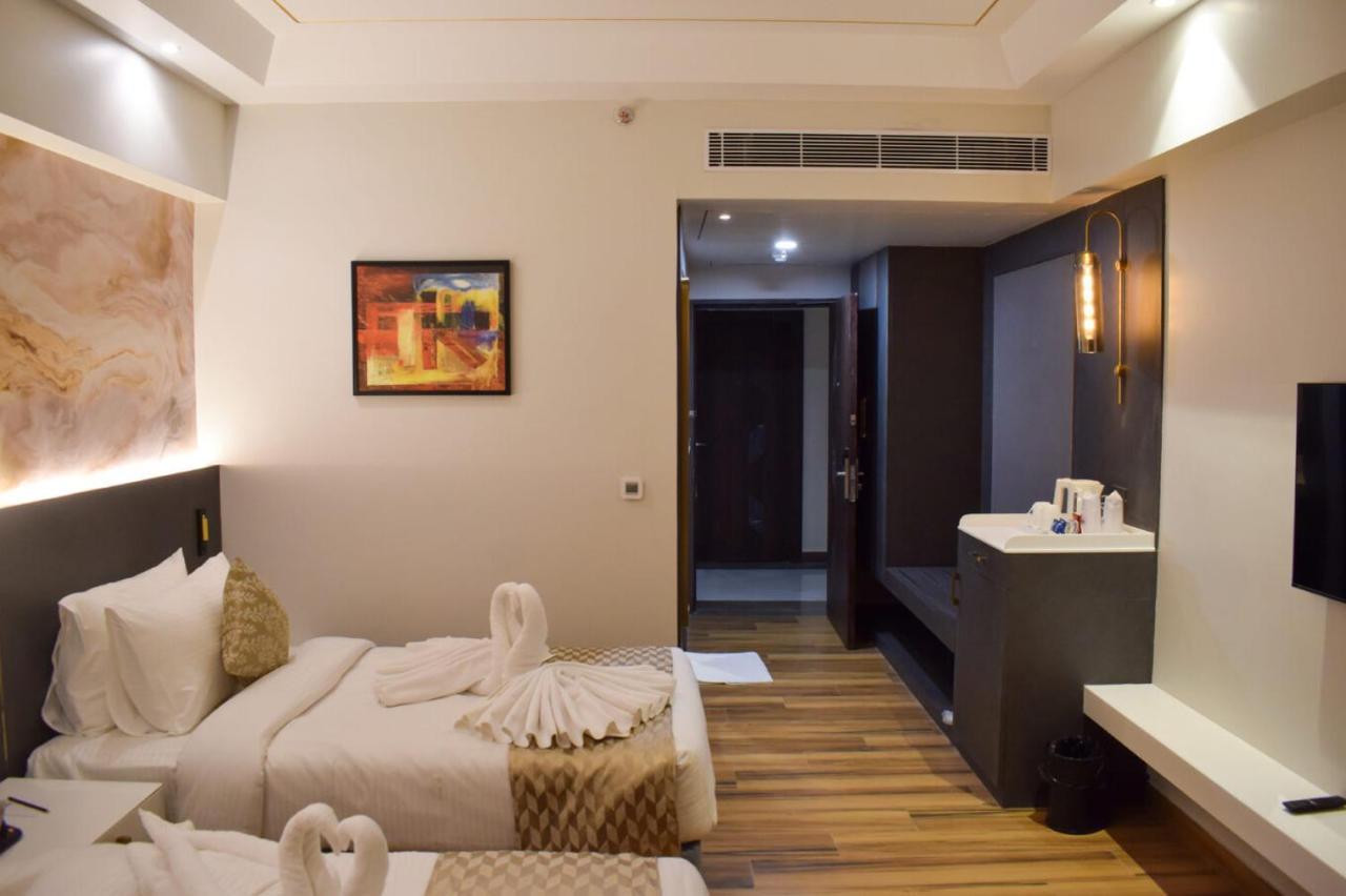 Tulip Inn Shravasti Bahraich Esterno foto