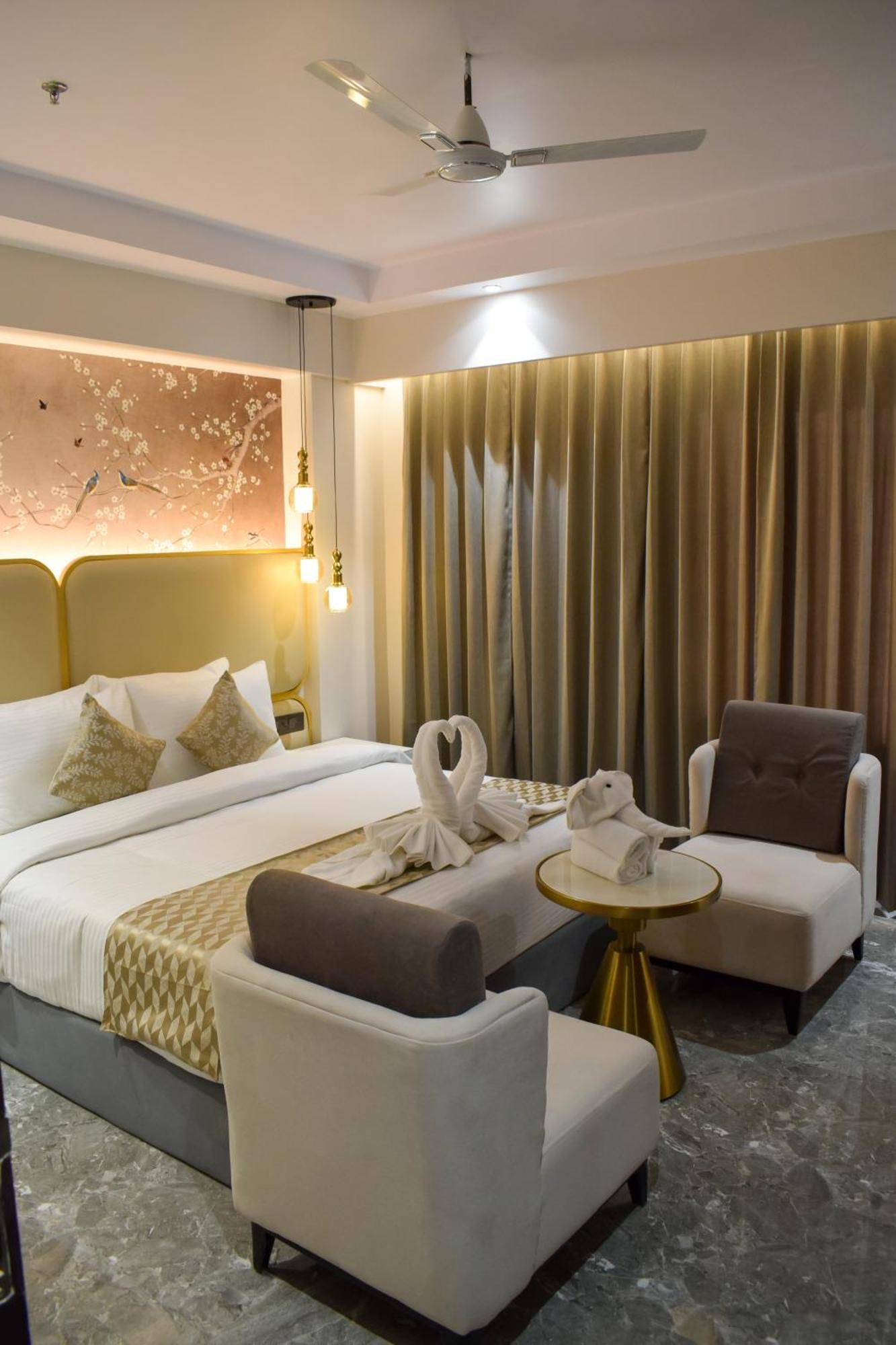 Tulip Inn Shravasti Bahraich Esterno foto